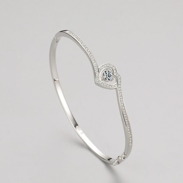 S925 Sterling Silver Love Diamond Bracelet Women's European and American Light Luxury High-end Bracelet Cross-border Fashion Classic All-match Bracelet - Image 3