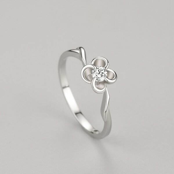 s925 sterling silver four-leaf petal diamond ring Women's niche high-end exquisite ring Tanabata gift jewelry - Image 4