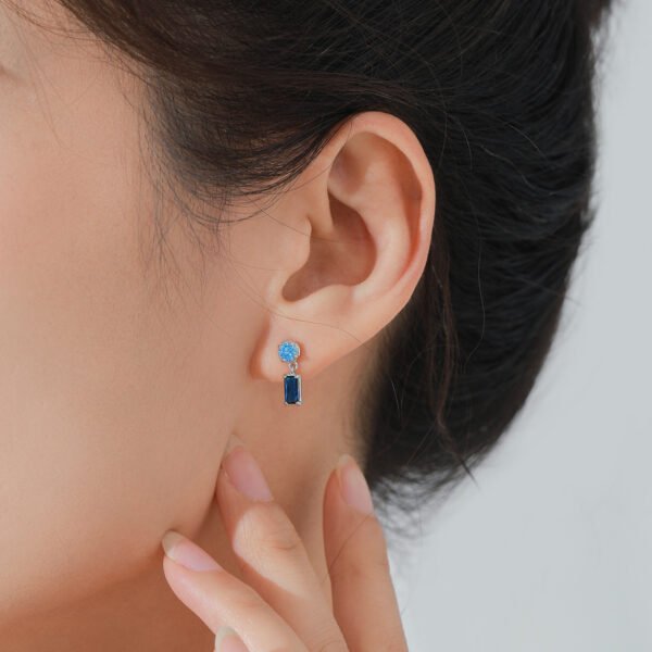 Elegant Sapphire Jewelry Set in S925 Sterling Silver – Necklace & Stud Earrings - Image 4