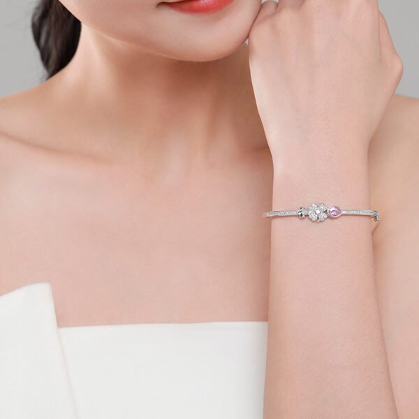 S925 sterling silver four-leaf clover full diamond bracelet women's small fresh lucky grass horse eye bracelet temperament high-end hand jewelry - Image 2