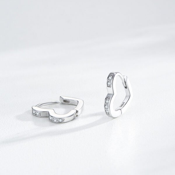 S925 Silver Love Micro Diamond Earrings Women's Niche Sweet All-match Heart-shaped Earrings Ins Light Luxury High-end Ear Buckle - Image 4