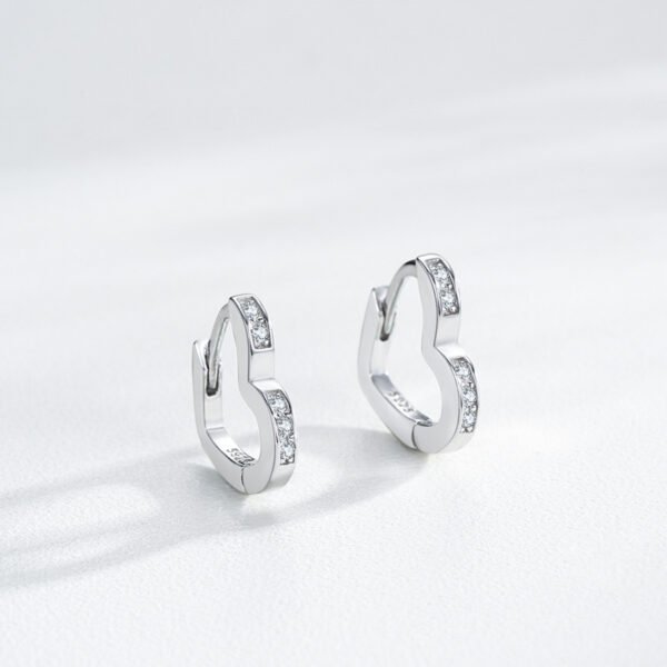 S925 Silver Love Micro Diamond Earrings Women's Niche Sweet All-match Heart-shaped Earrings Ins Light Luxury High-end Ear Buckle - Image 3